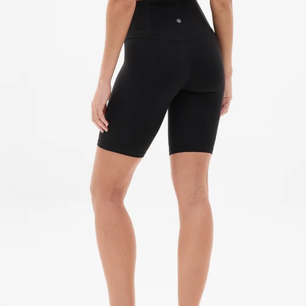 Athleta Women's elation Ultra Highrise 9” short